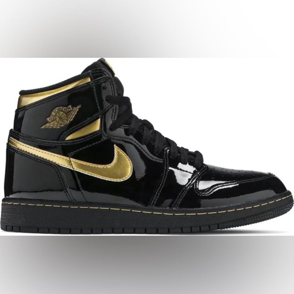 Air Jordan 1 Retro High OG GS 'Black Metallic Gold' - Picture 4 of 11